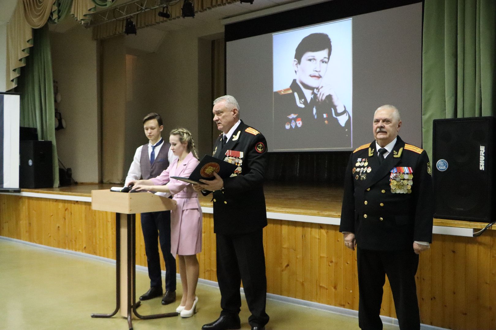 сергей фирсов, герой россии, герой россии сергей фирсов, школа чуйкова, серебряные пруды, урок мужества,