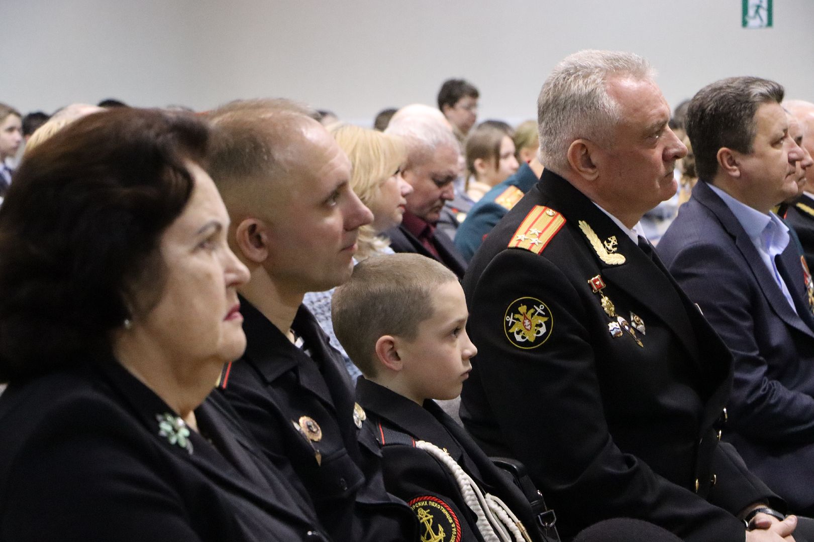 сергей фирсов, герой россии, герой россии сергей фирсов, школа чуйкова, серебряные пруды, урок мужества,