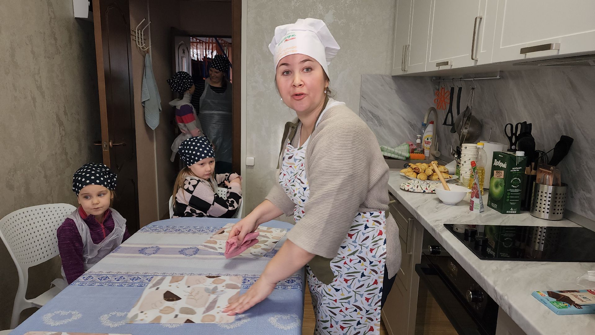 ивантеевка, пушкинский, центр социального обслуживания, дети, дети с овз, выпечка, кухня, мастер-класс для детей, инвалиды, вертикалки,