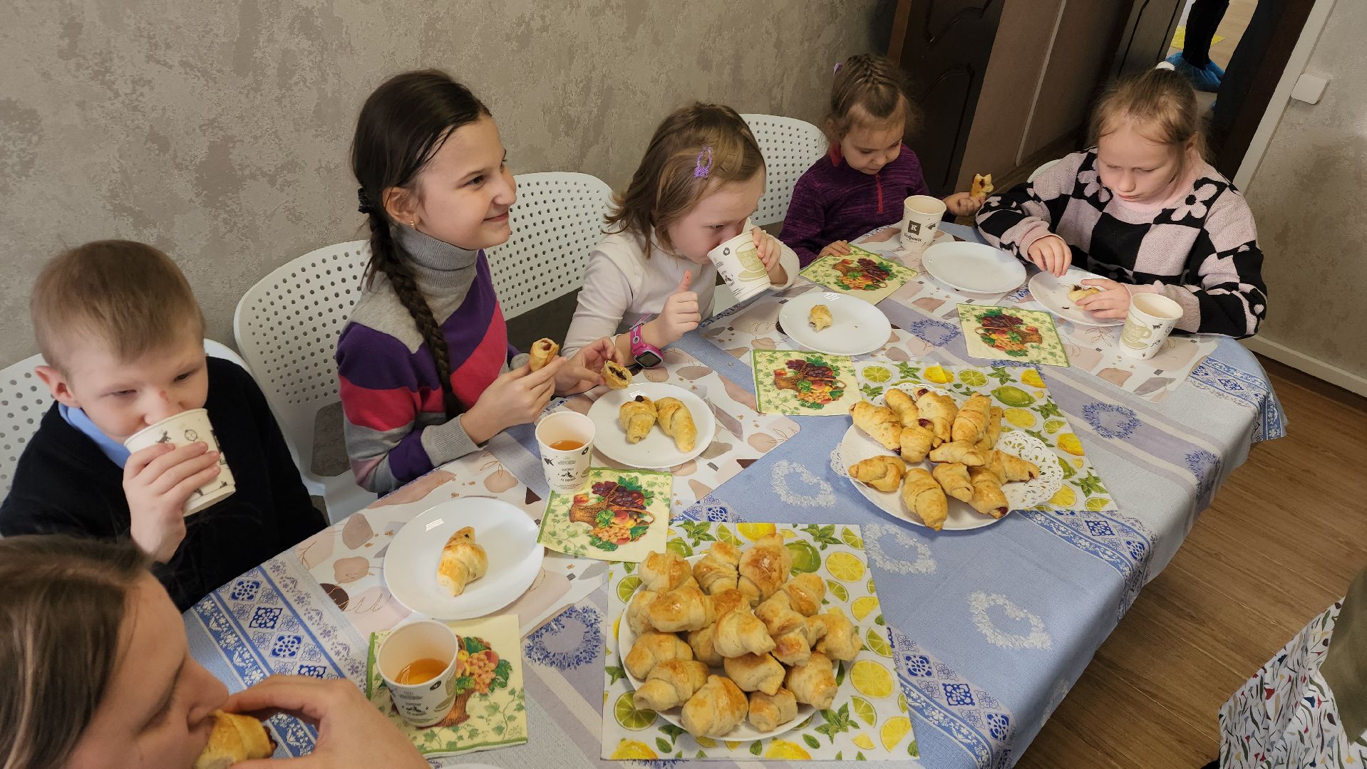 ивантеевка, пушкинский, центр социального обслуживания, дети, дети с овз, выпечка, кухня, мастер-класс для детей, инвалиды, вертикалки,