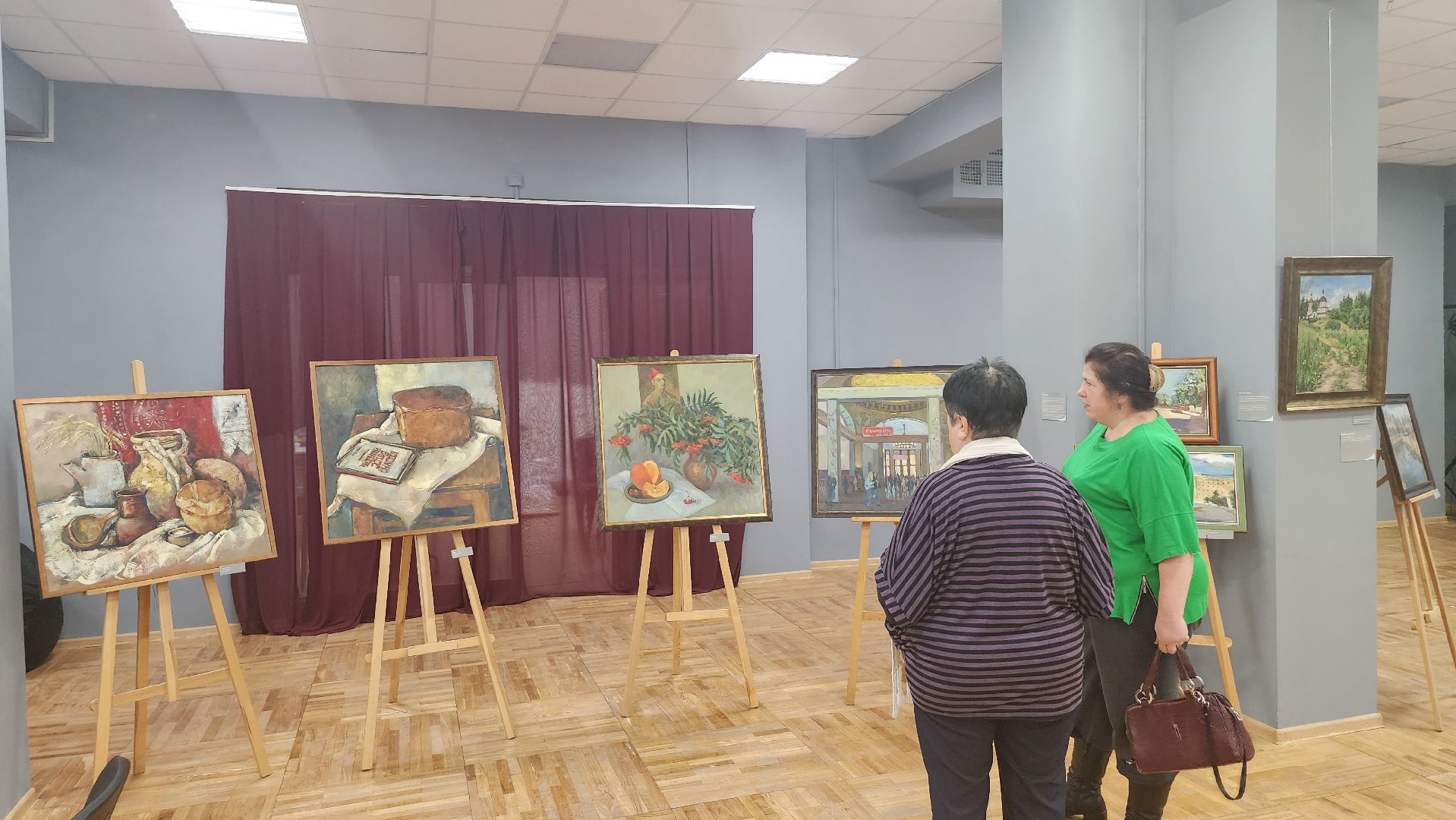 люберцы, музейно-выставочный комплекс, лекторий, выставка, вертикалки,