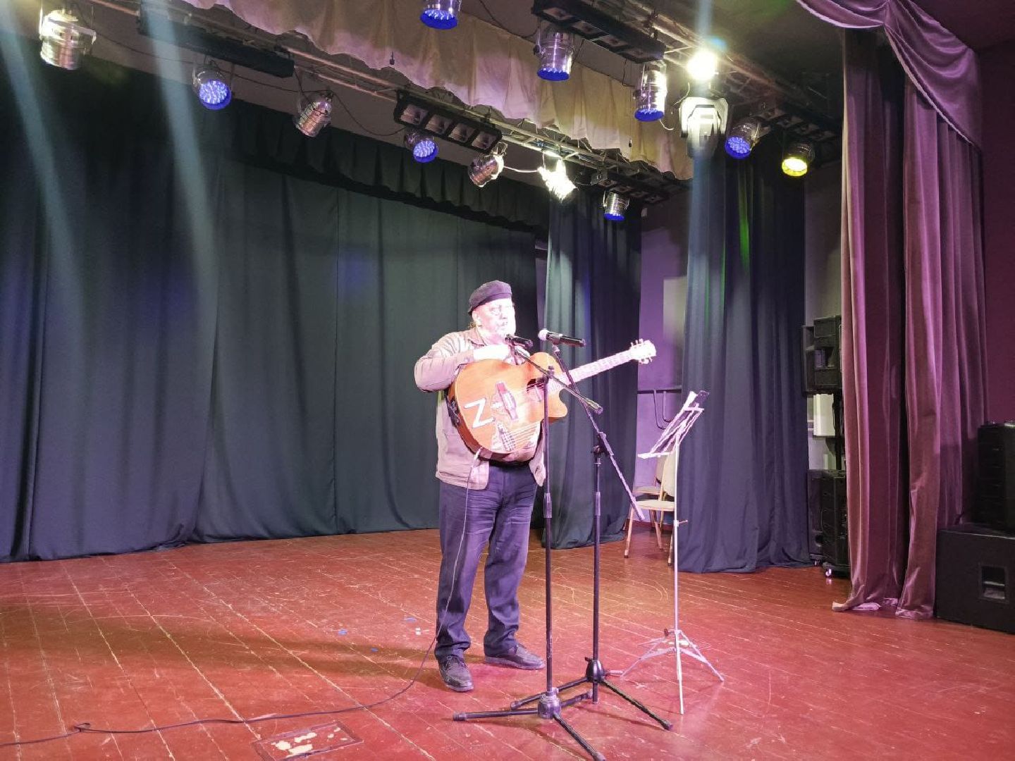 пушкинский, бардовская песня, сво, патриотический концерт, дом культуры, военные песни,гуманирная помощь,