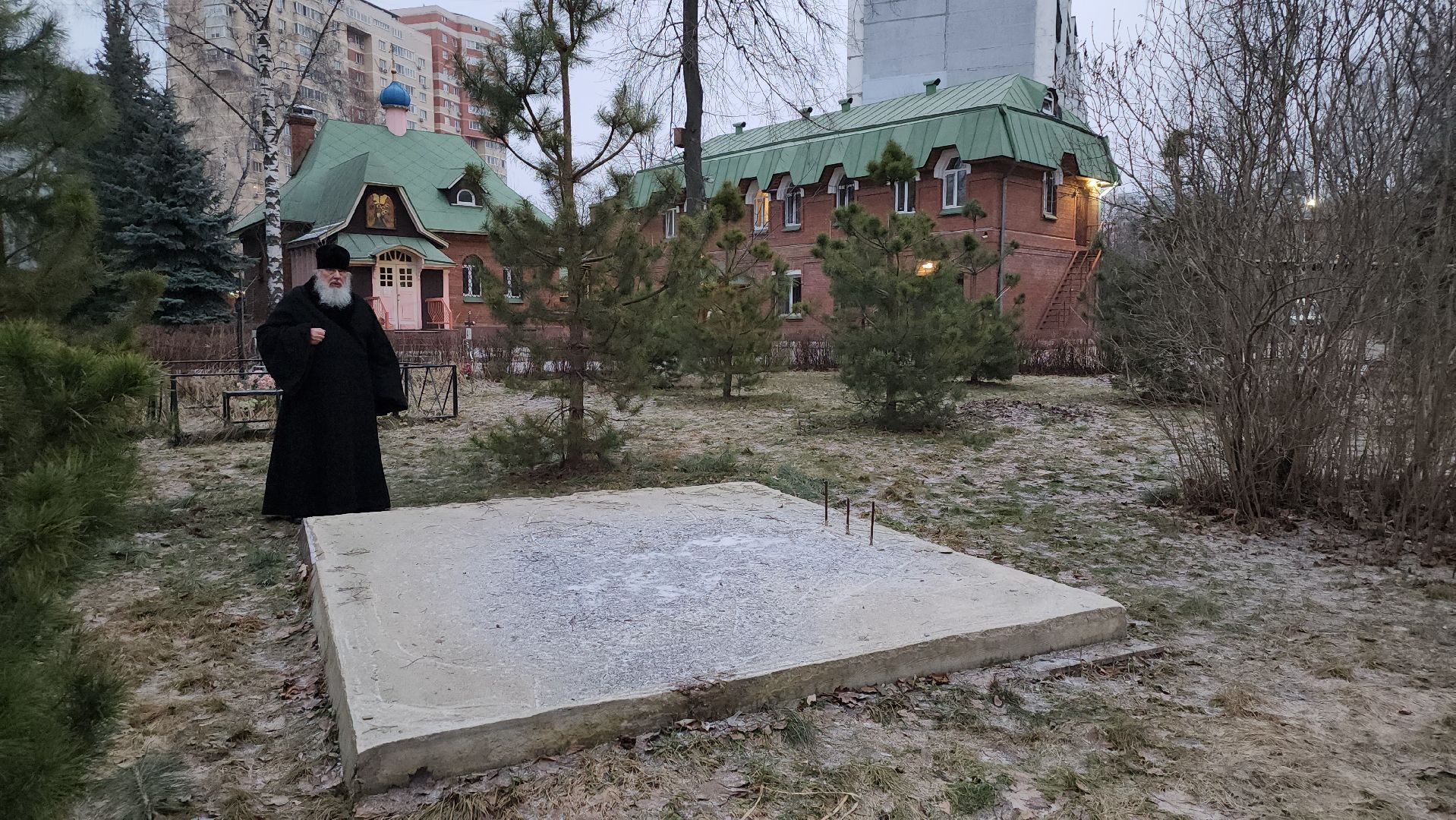 люберцы, поклонный крест, сво, вертикалки,