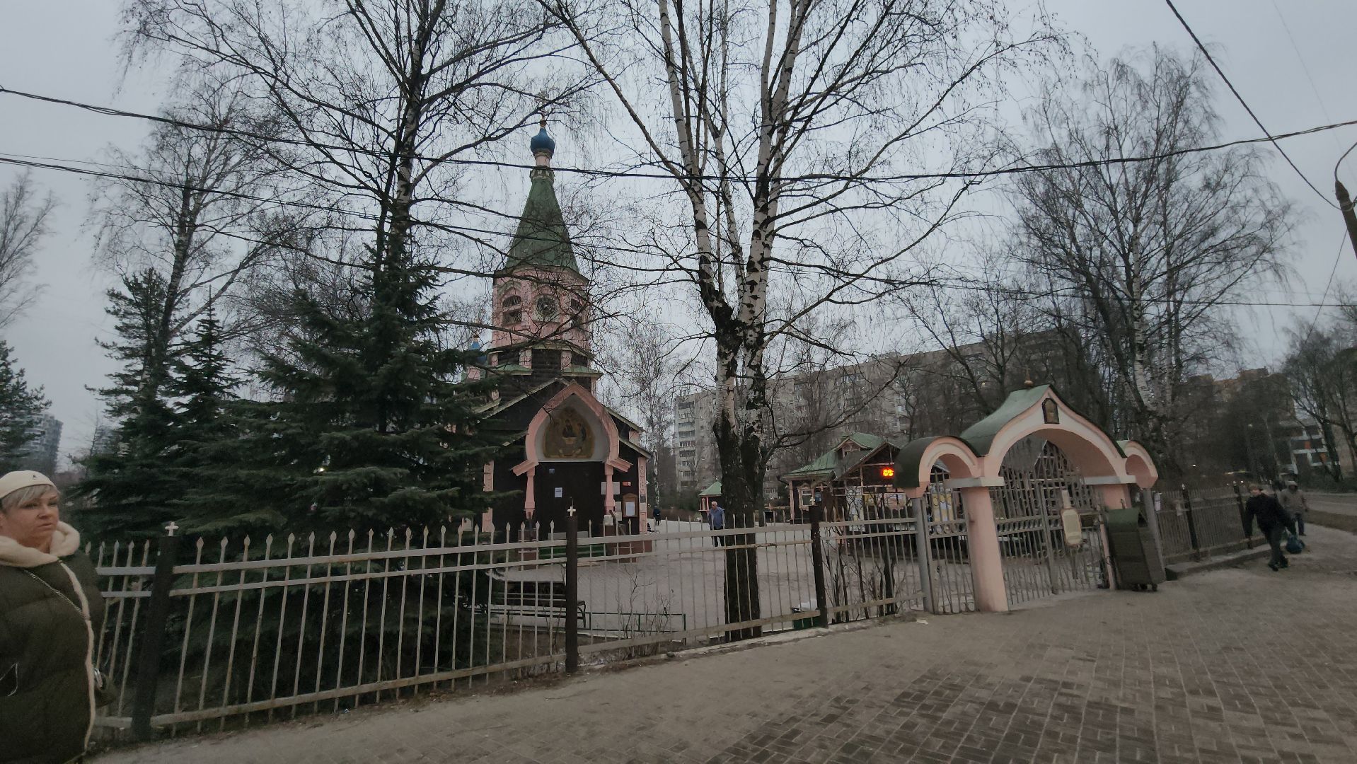 люберцы, поклонный крест, сво, вертикалки,