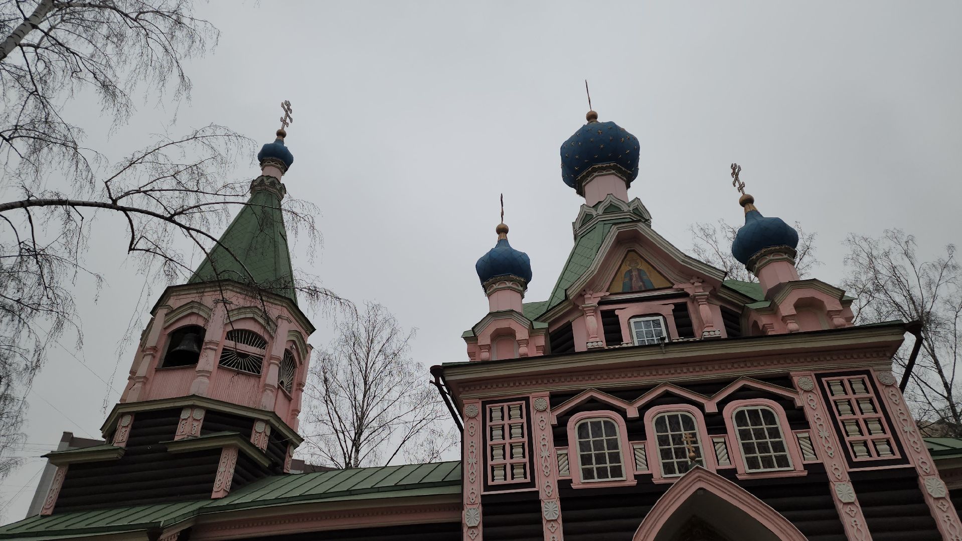 люберцы, поклонный крест, сво, вертикалки,