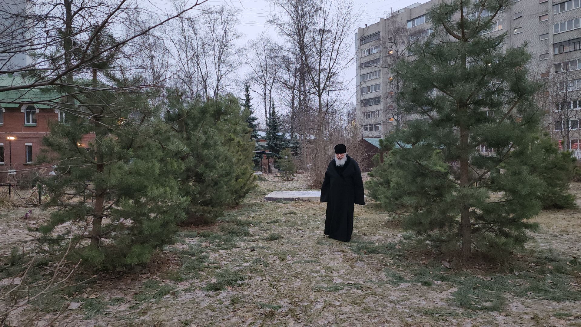 люберцы, поклонный крест, сво, вертикалки,