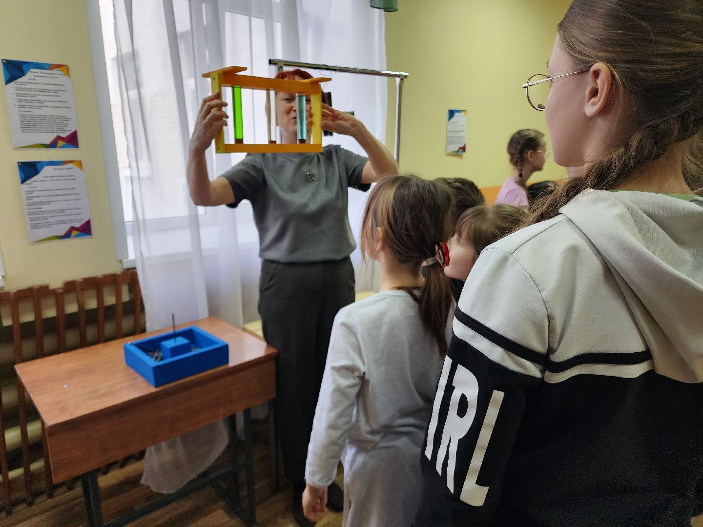 дети, созвездие, день науки,выставка,