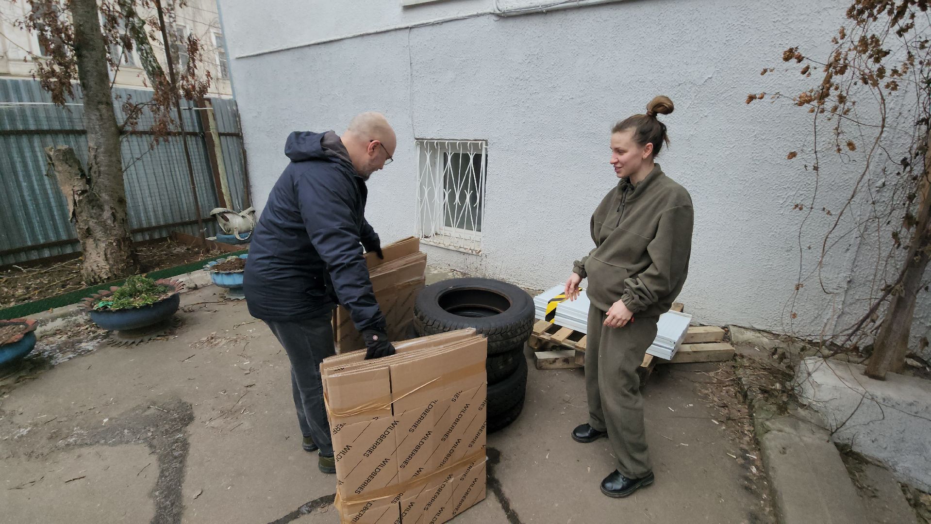 серпухов, волонтерская помощь, сво, гуманитаная помощь, жены военнослужащих,