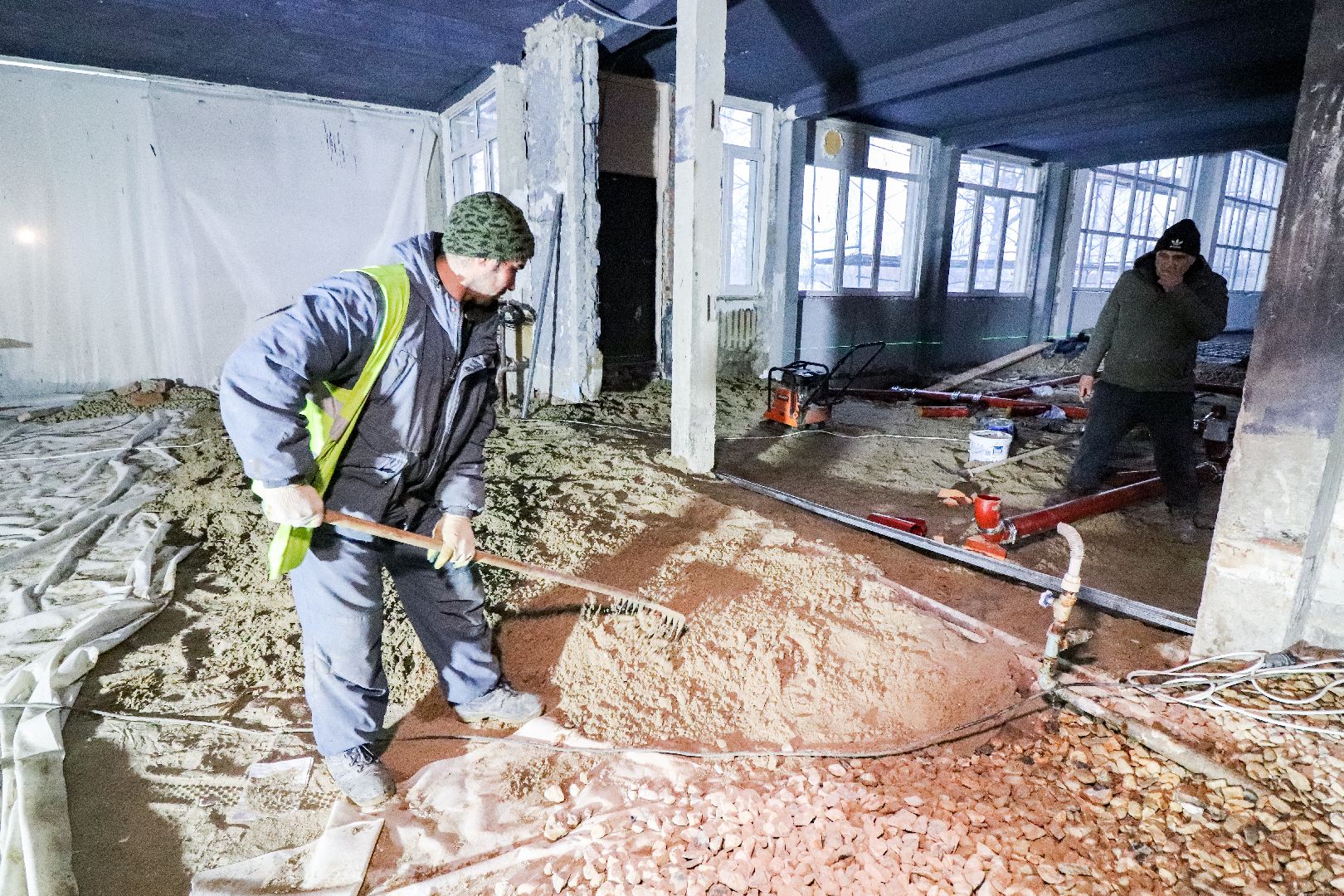 Клин, общество, строительство, стройка школы, вертикалки,