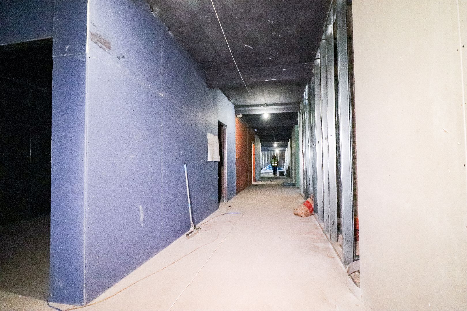 Клин, общество, строительство, стройка школы, вертикалки,