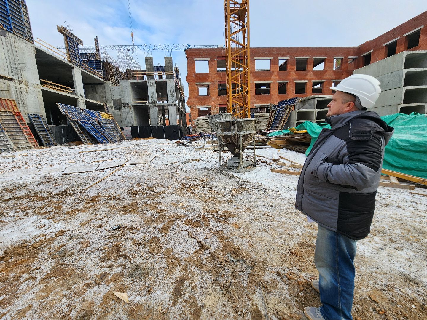 Чехов, поселок Мещерское, психиатрическая больница, лечебный корпус, строительство, реконструкция, временные дороги, обратная засыпка, прокладка дорог, дорожные работы, земляные работы, вертикалки,