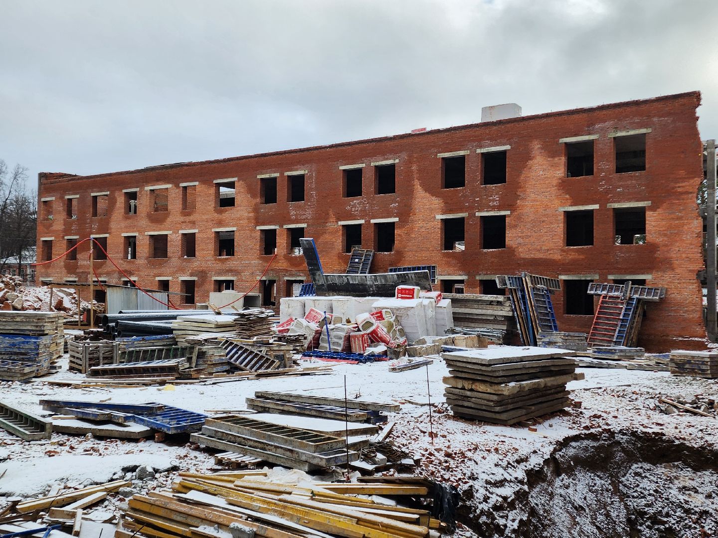 Чехов, поселок Мещерское, психиатрическая больница, лечебный корпус, строительство, реконструкция, временные дороги, обратная засыпка, прокладка дорог, дорожные работы, земляные работы, вертикалки,