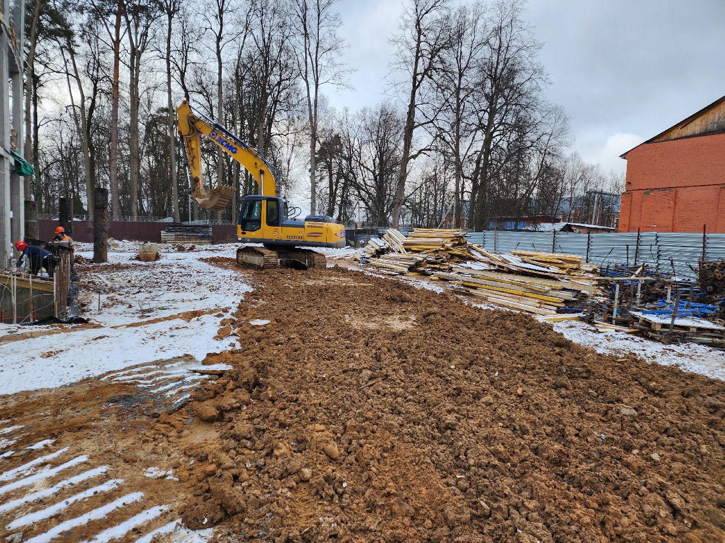 Чехов, поселок Мещерское, психиатрическая больница, лечебный корпус, строительство, реконструкция, временные дороги, обратная засыпка, прокладка дорог, дорожные работы, земляные работы, вертикалки,