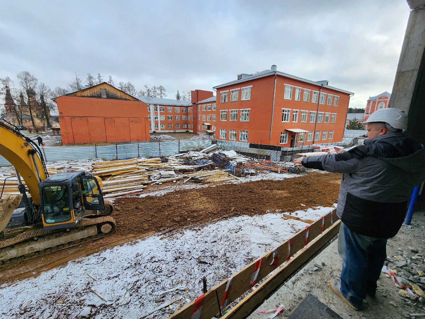 Чехов, поселок Мещерское, психиатрическая больница, лечебный корпус, строительство, реконструкция, временные дороги, обратная засыпка, прокладка дорог, дорожные работы, земляные работы, вертикалки,