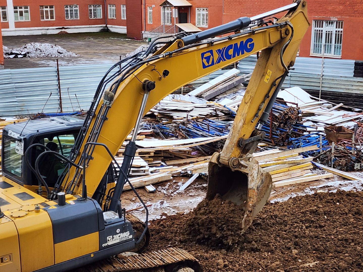 Чехов, поселок Мещерское, психиатрическая больница, лечебный корпус, строительство, реконструкция, временные дороги, обратная засыпка, прокладка дорог, дорожные работы, земляные работы, вертикалки,