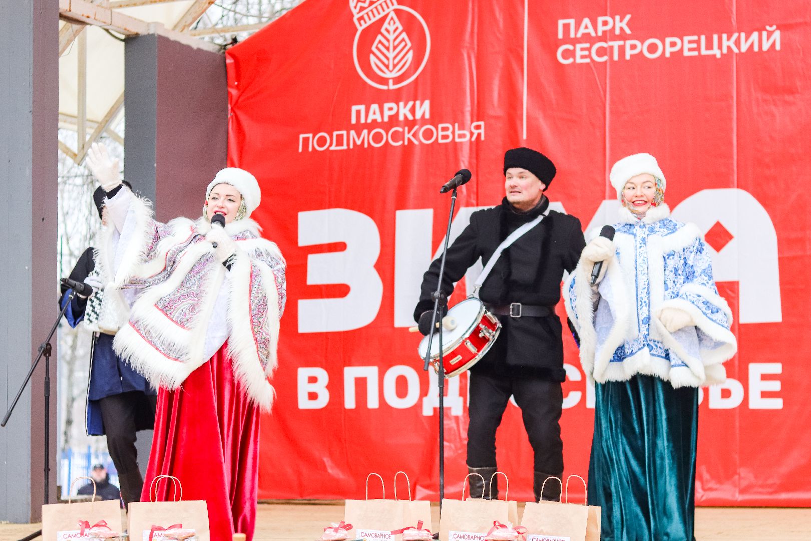 Клин, общество, фестивали, самовары, культура, зима в подмосковье, вертикалки,