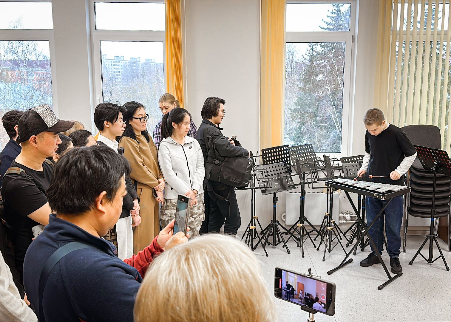 Клин, общество, культура, образование, Китай, музыканты, Подмосковье, вертикалки,