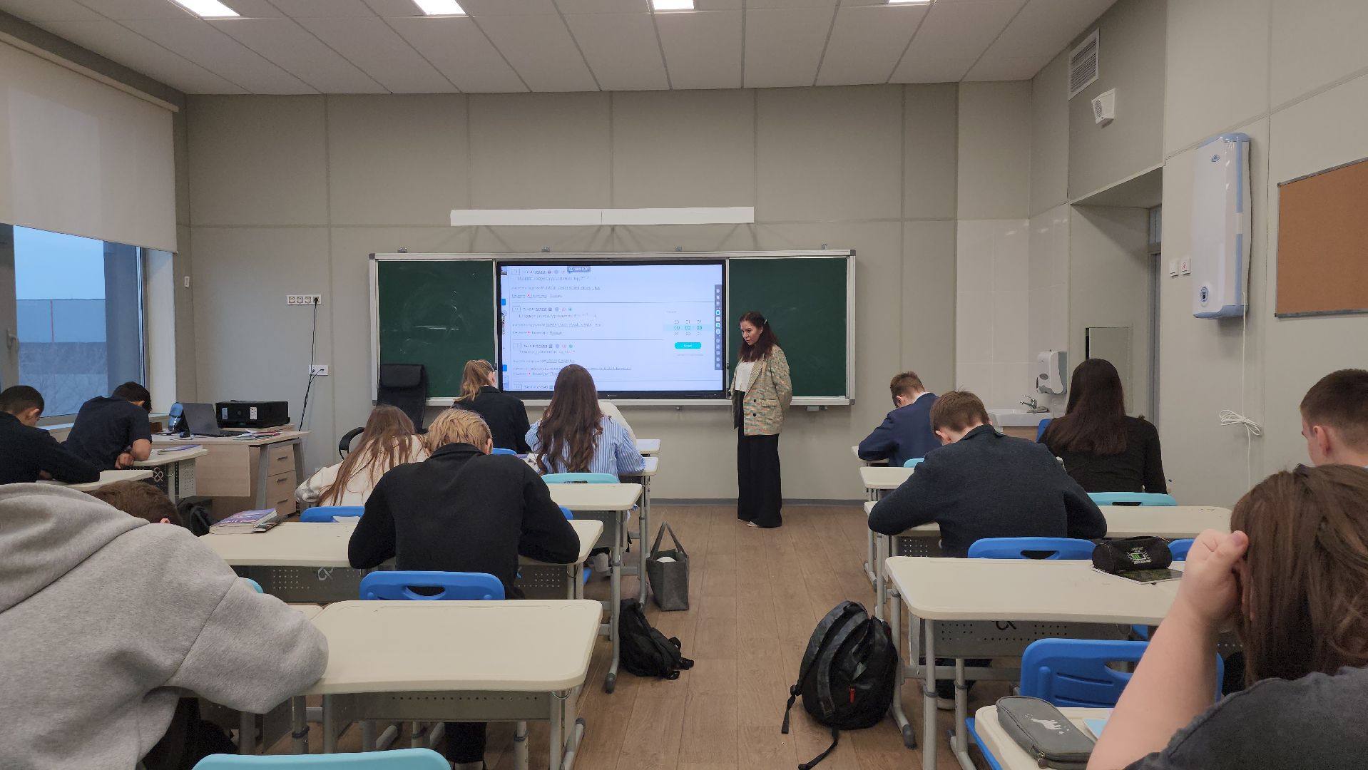 котельники, школа, образование, меры поддержки для учителей, квартира, учитель,