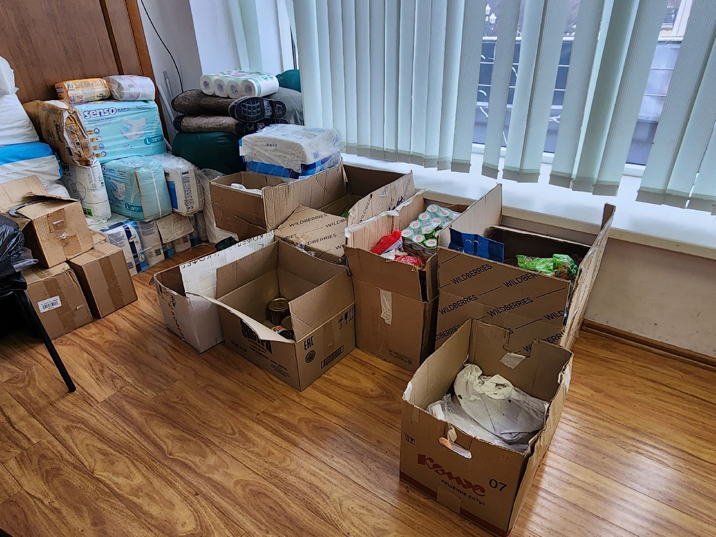 Чехов, улица Чехова 45, дворец культуры Дружба, волонтеры подмосковья, Молодежный центр, гуманитарная помощь, пункт приема, благотворительность, акция Доброе дело, 23 февраля, День защитника Отечества,