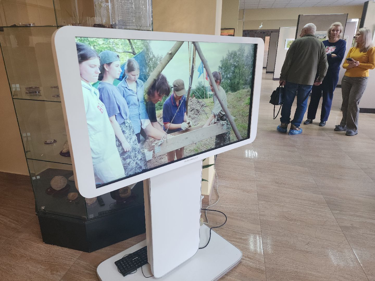 пущино, серпухов, выставка, археологи,