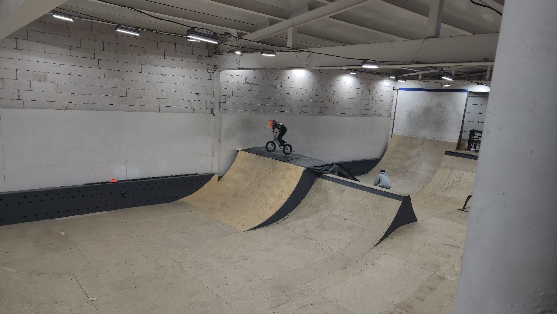 рекорд, книга рекордов, мировой рекорд, семилетний рекордсмен, мальчик, ребенок, bmx, экстрим,