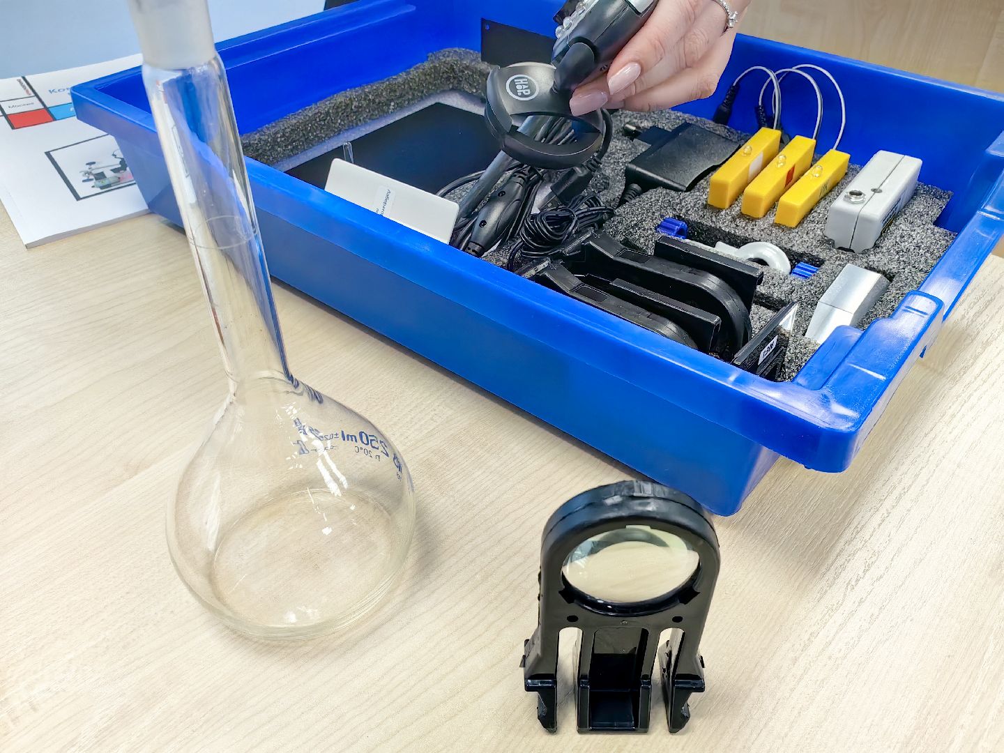 педагог, компенсация за аренду жилья, школа, физика,