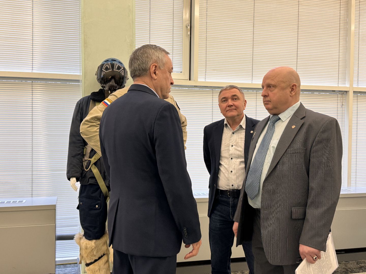 Музей ВВС в Кубинке, 80 лет победе, Одинцово, Госдума, вертикалки,