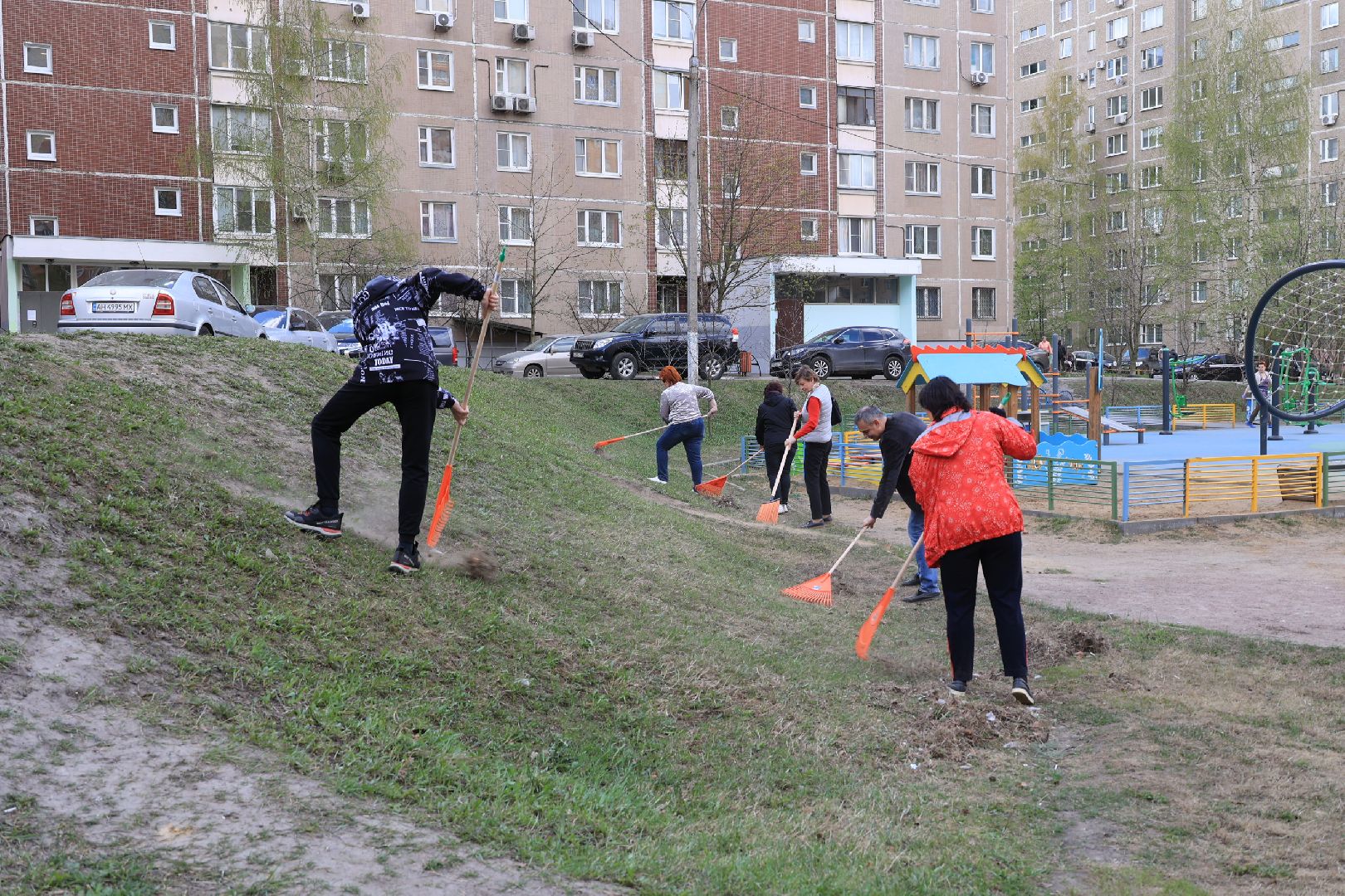 уборка, субботник, Дзержинский,