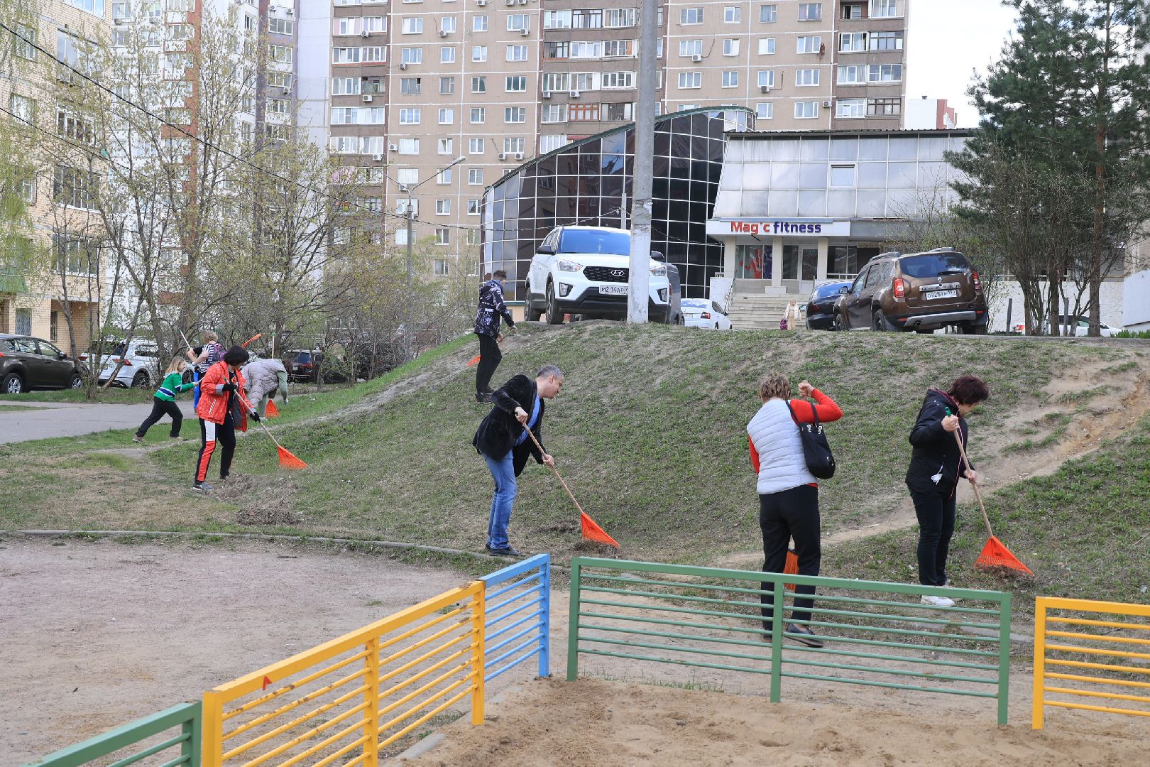 уборка, субботник, Дзержинский,