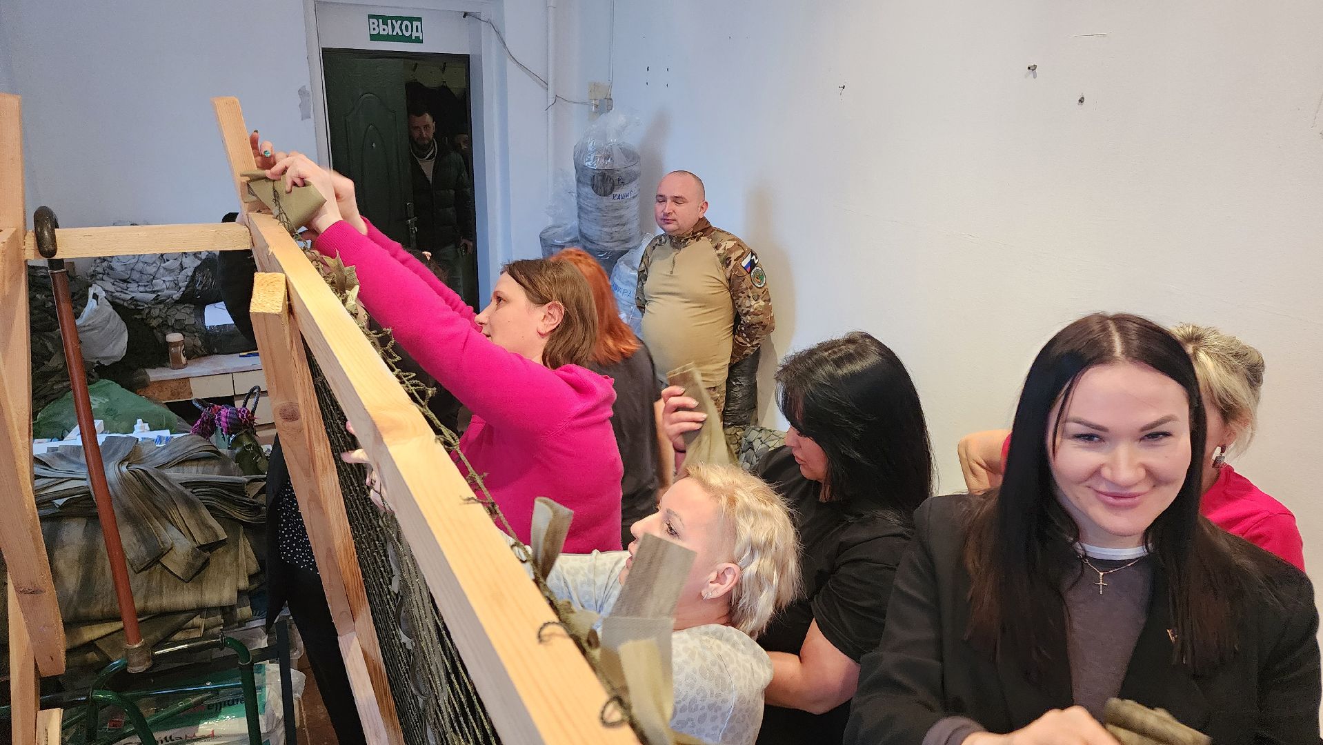 кашира, ожерелье, маскировочные сети, сво, волонтеры, мастер-класс, вертикалки,