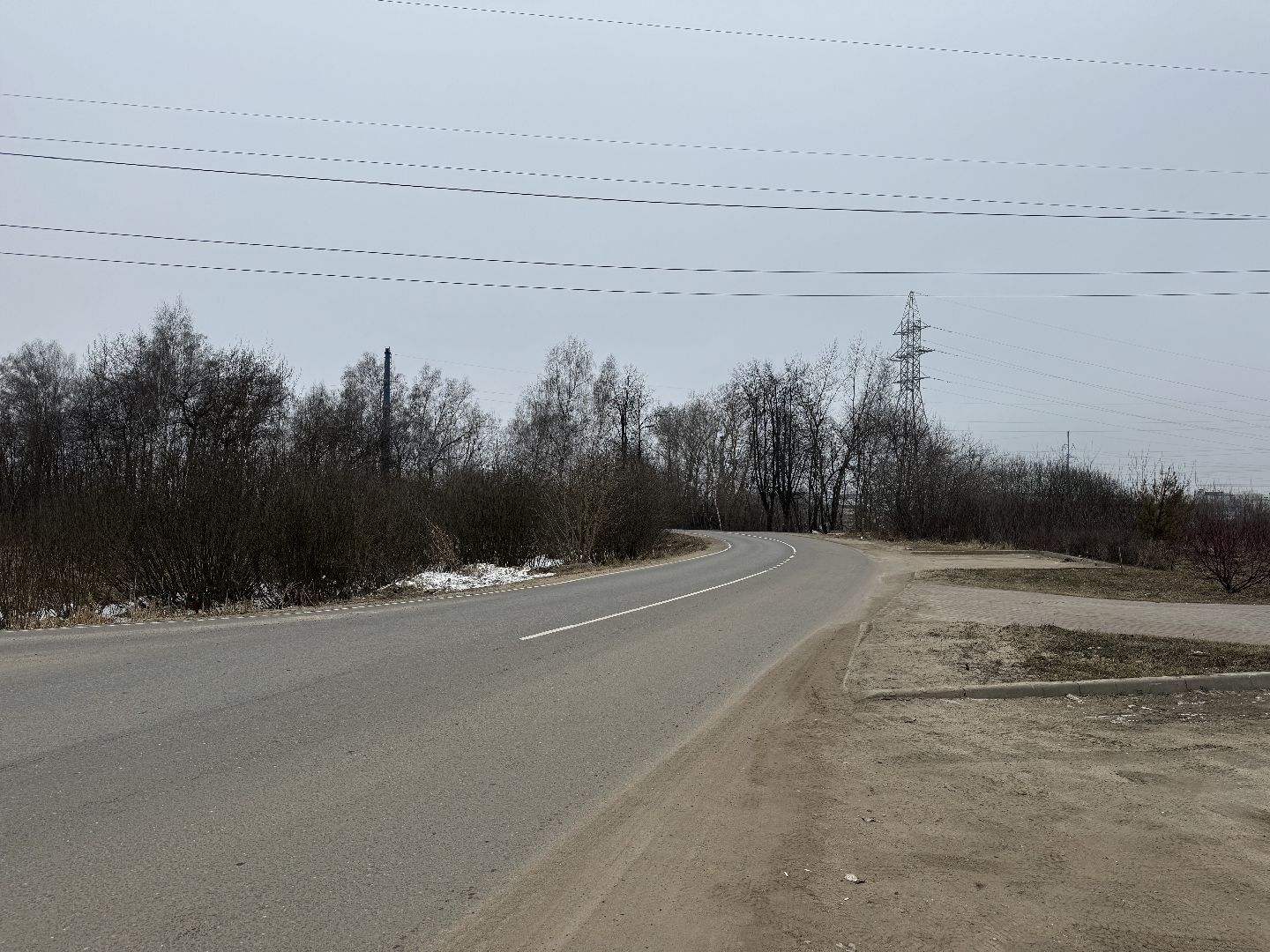 Выездная администрация, Поселок Петровское, ленинский го, Жители,