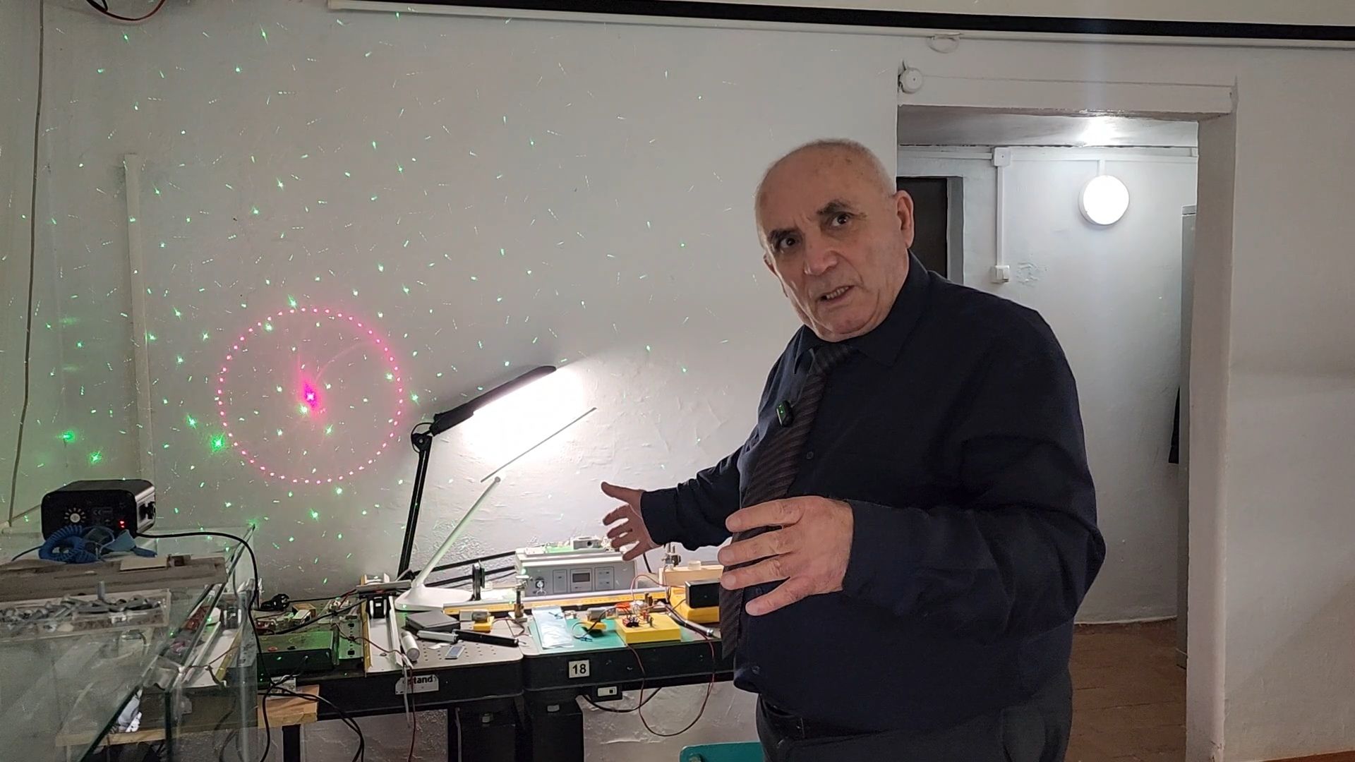 вертикалки, Дети, Школа имени Тимофеева, Лазерная лаборатория в школе Бронниц,