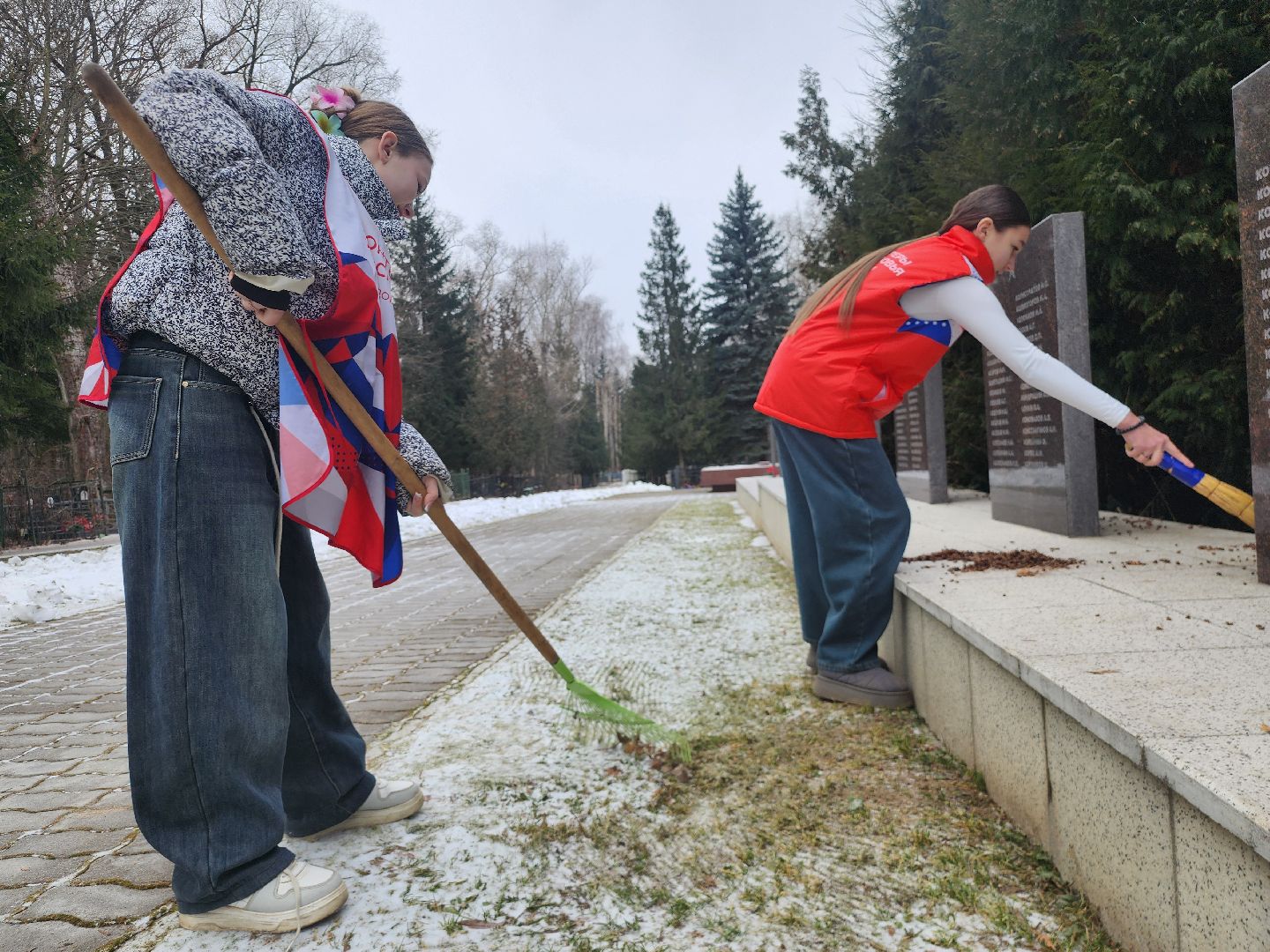 Коломна, памятник вов, великая отечественная война, волонтеры,