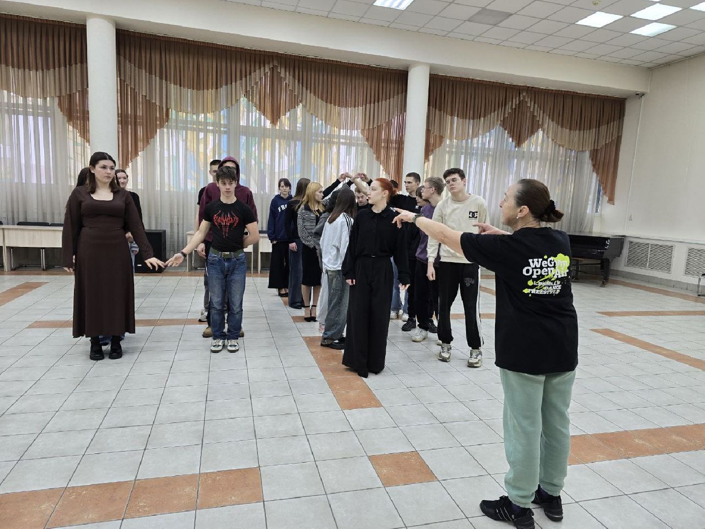 можайск, можайский муниципальный округ, подмосковье, сретенский бал, день православной молодежи, культура, вертикалки,