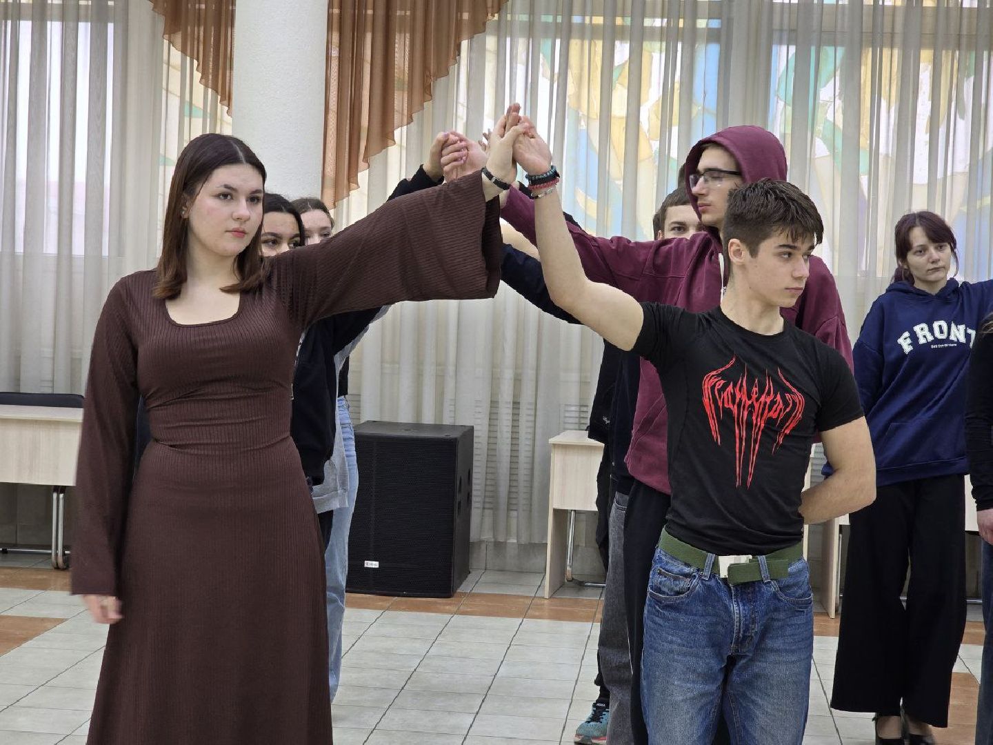 можайск, можайский муниципальный округ, подмосковье, сретенский бал, день православной молодежи, культура, вертикалки,