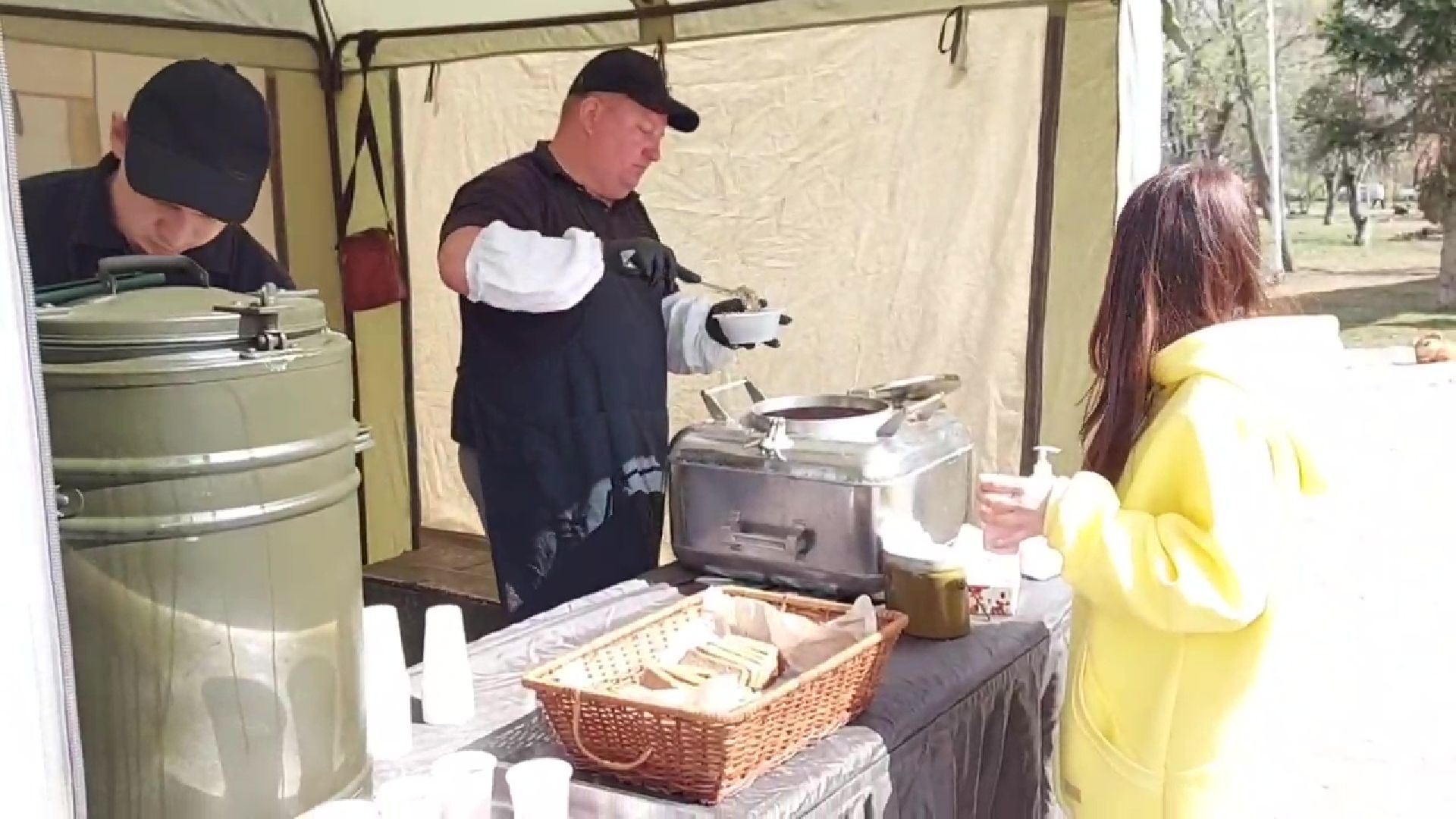 Реутов, полевая кухня, еда, гречневая каша, чай