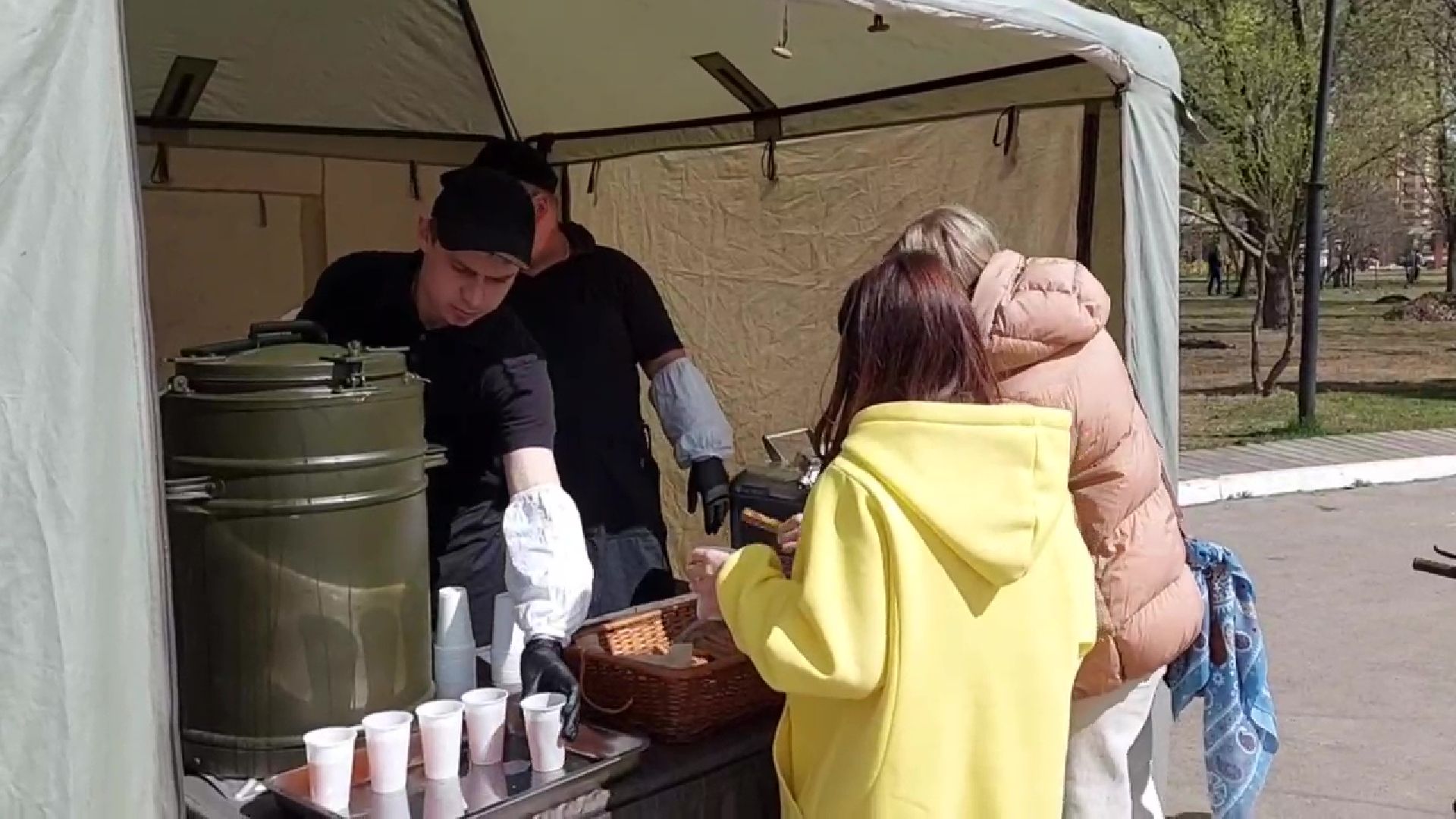 Реутов, полевая кухня, еда, гречневая каша, чай