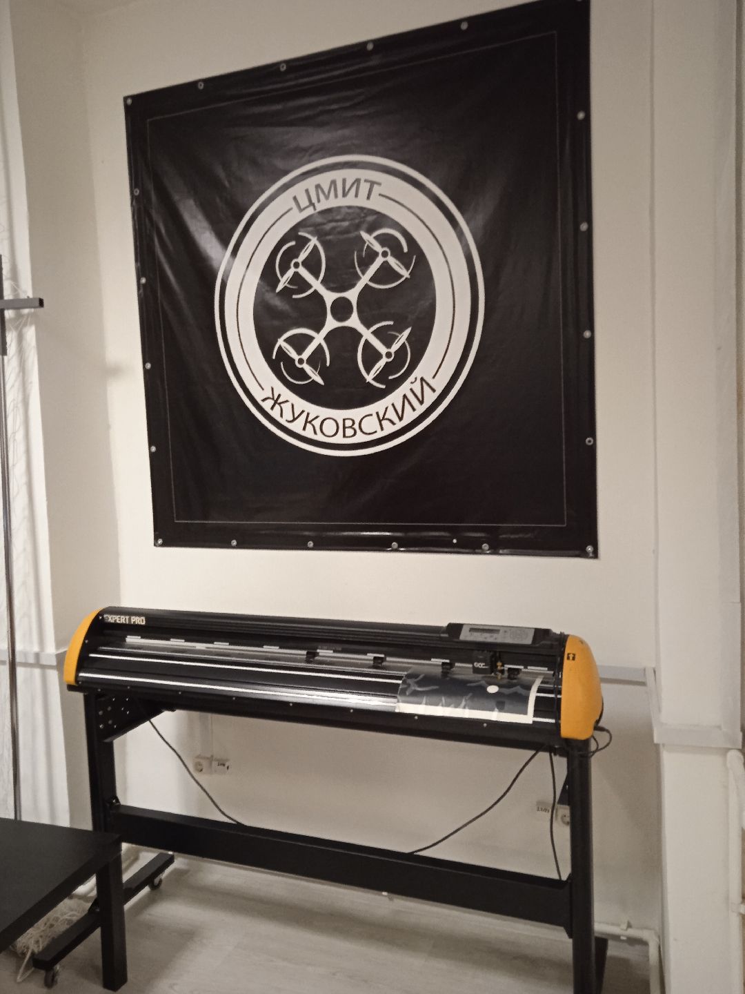 Жуковский, общество