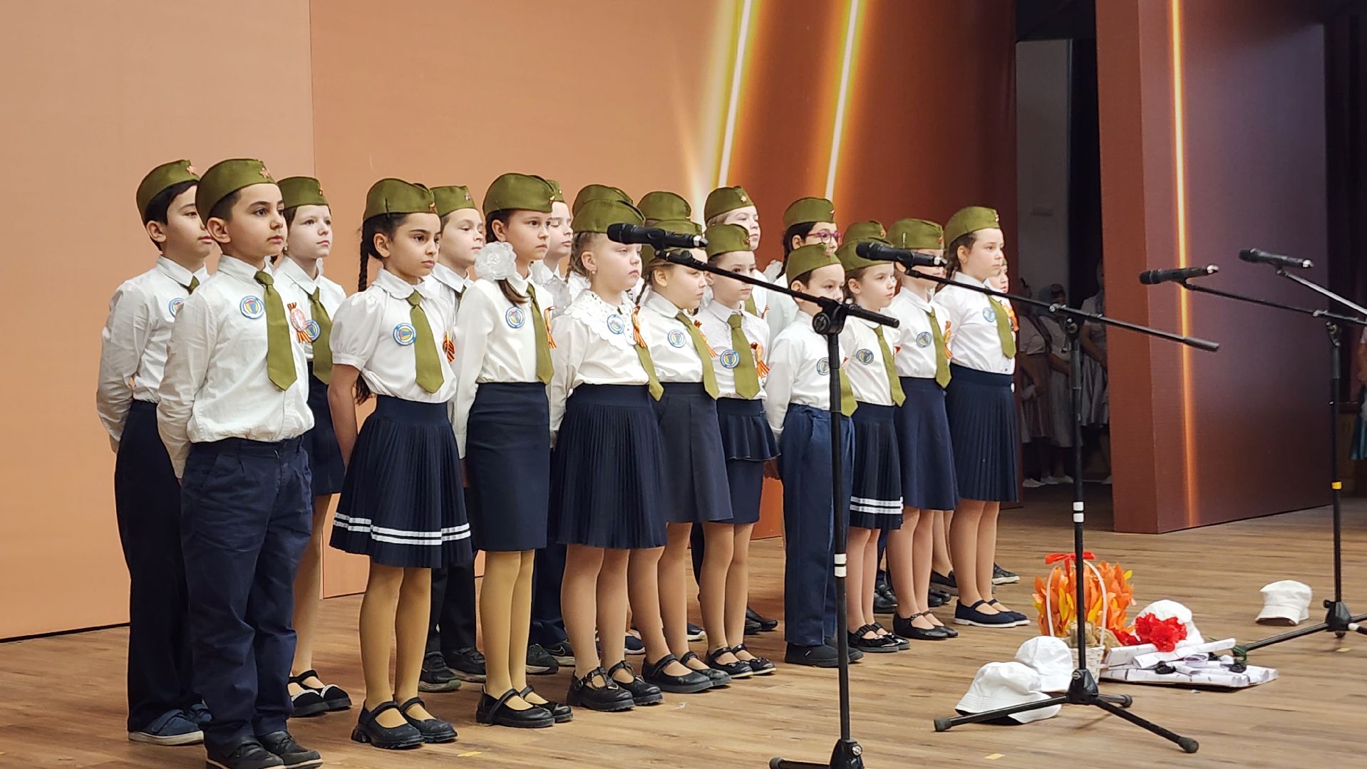 культура, фестиваль, окружной фестиваль, домодедово, подмосковье, дети, образование, патриотизм, вов, 80 лет победе,