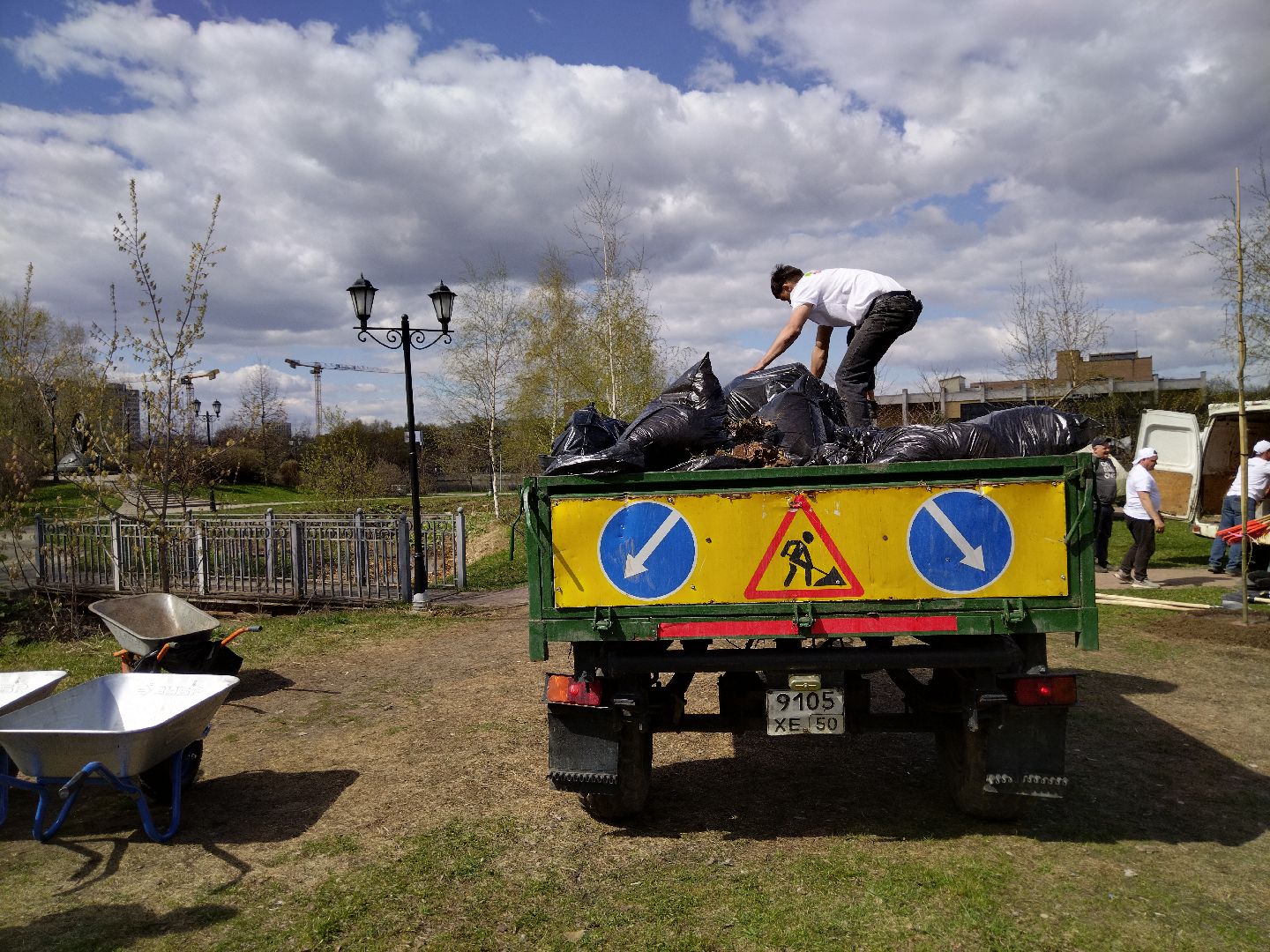 субботник, Мытищи, трактор, техника