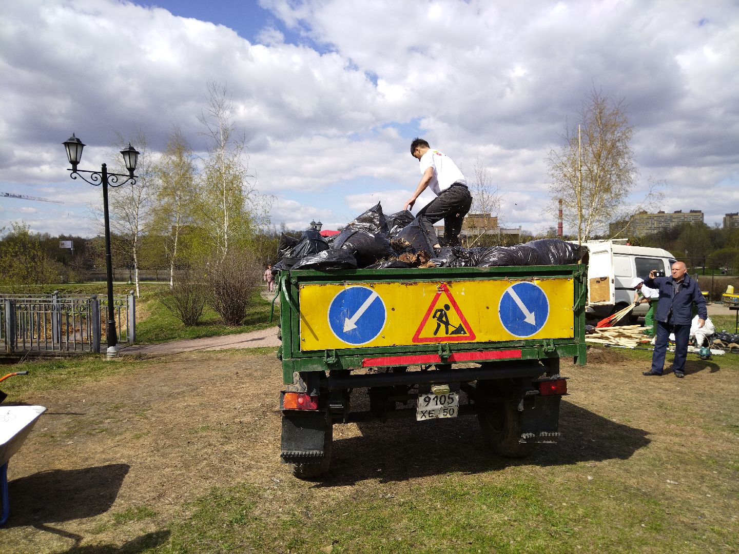 субботник, Мытищи, трактор, техника