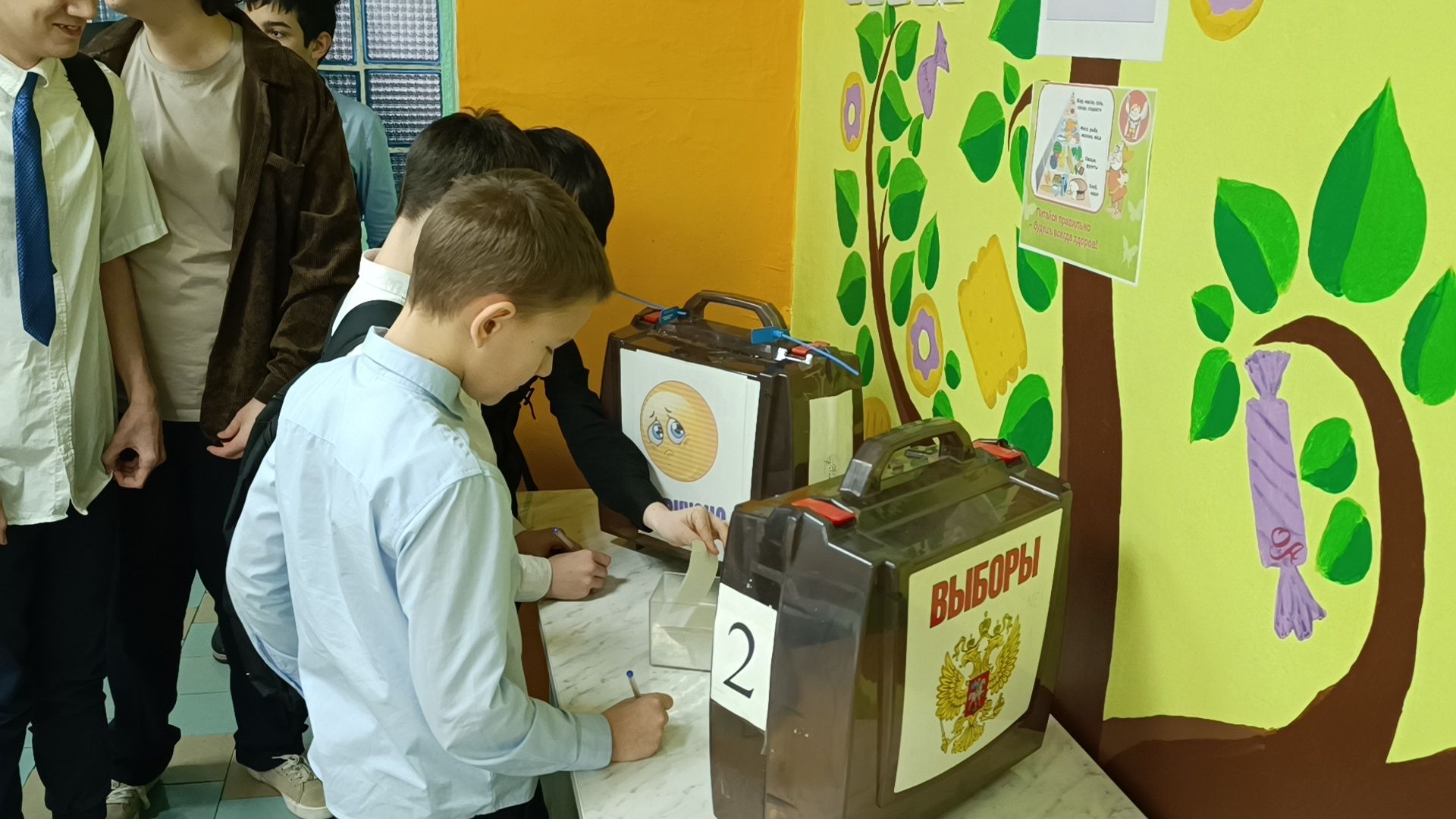 школа, лобня, школьное питание, вертикалки,