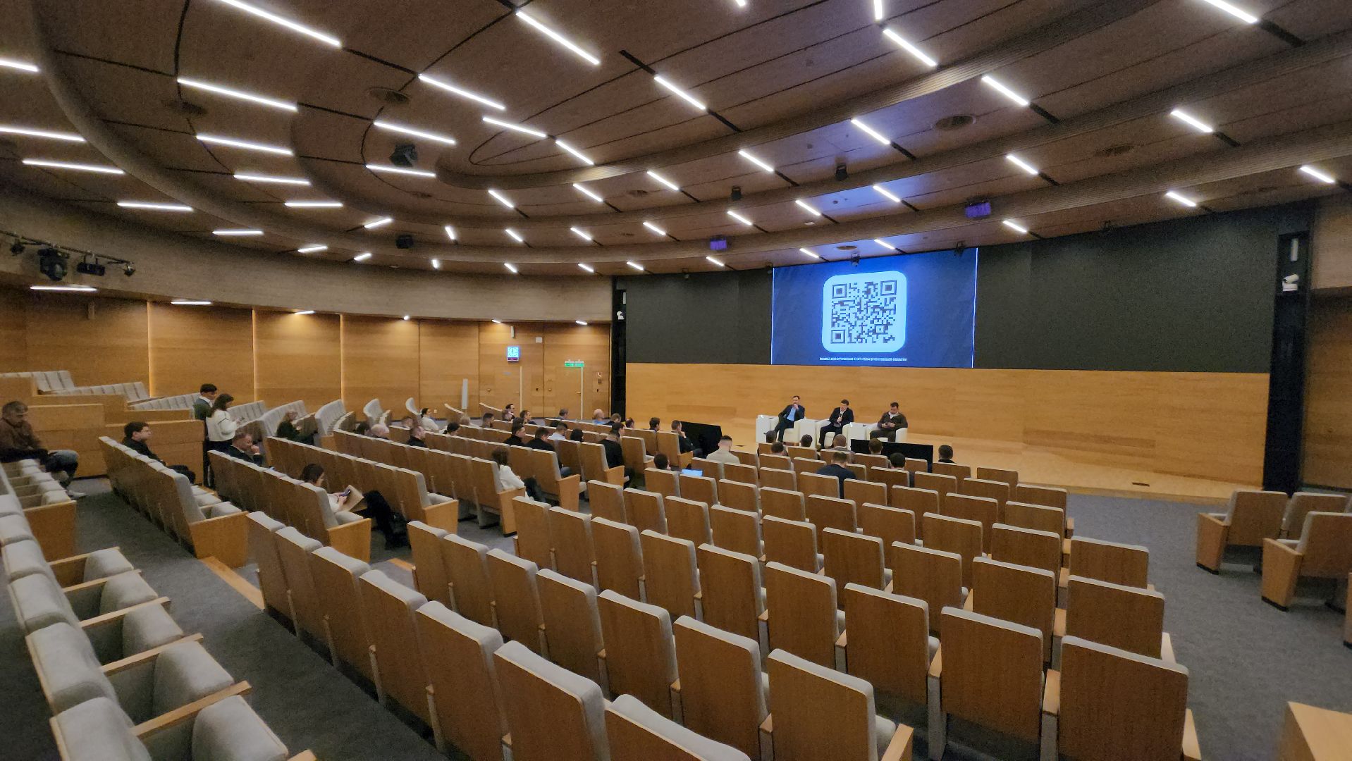 вертикалки, день молодого промышленника, дпмо, поддержка бизнеса,