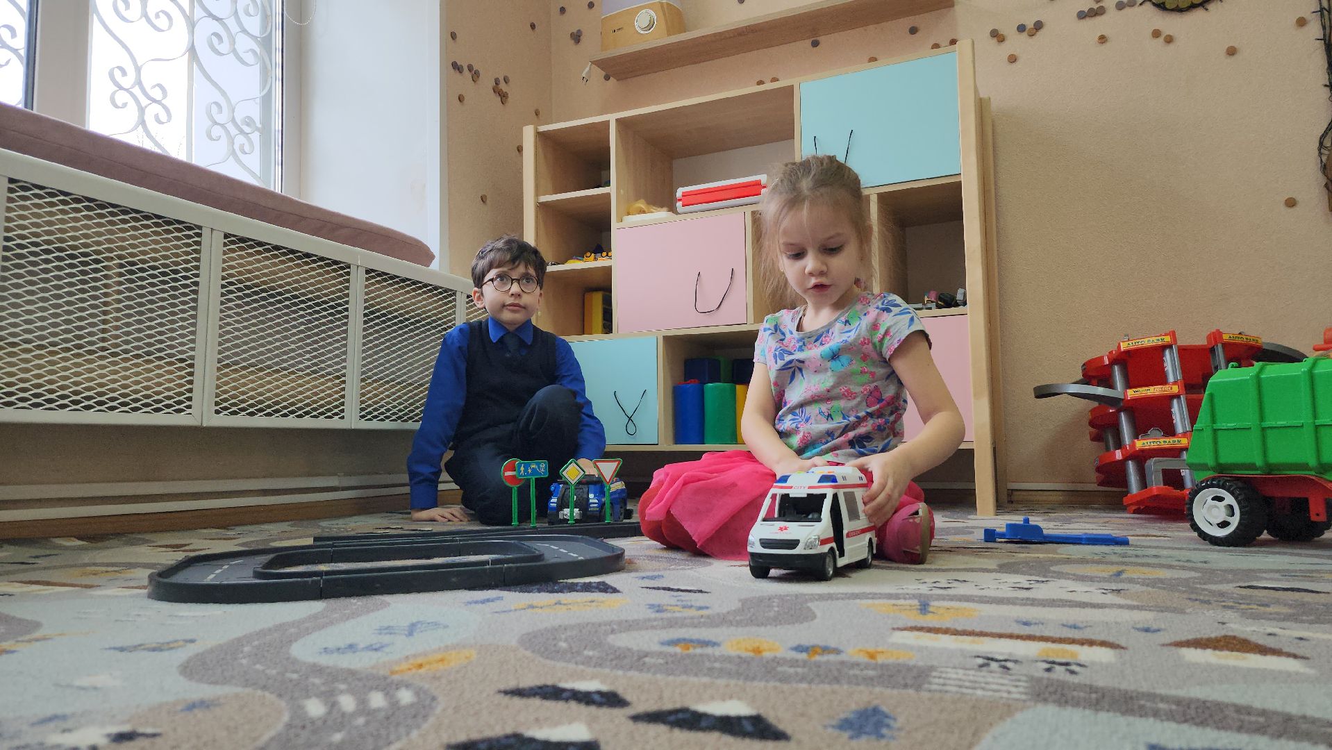 серпухов, улица лермонтова, КЦСОИР Серпуховский, дети с овз, социальный центр,