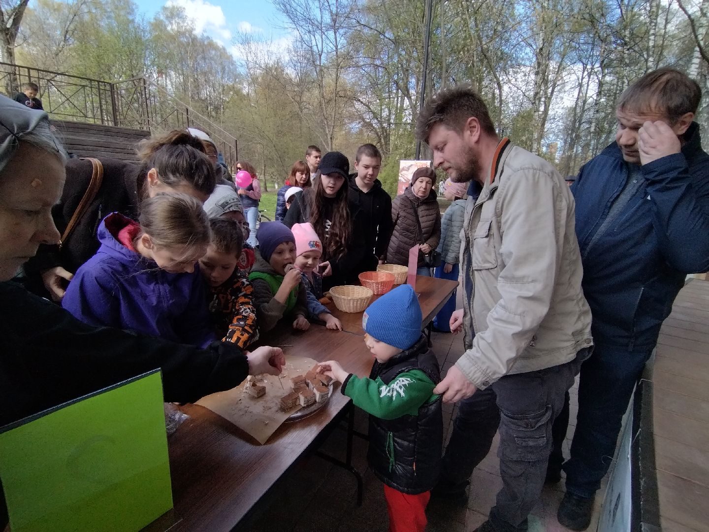 субботник, ежевика, Мытищи, нежный бизнес