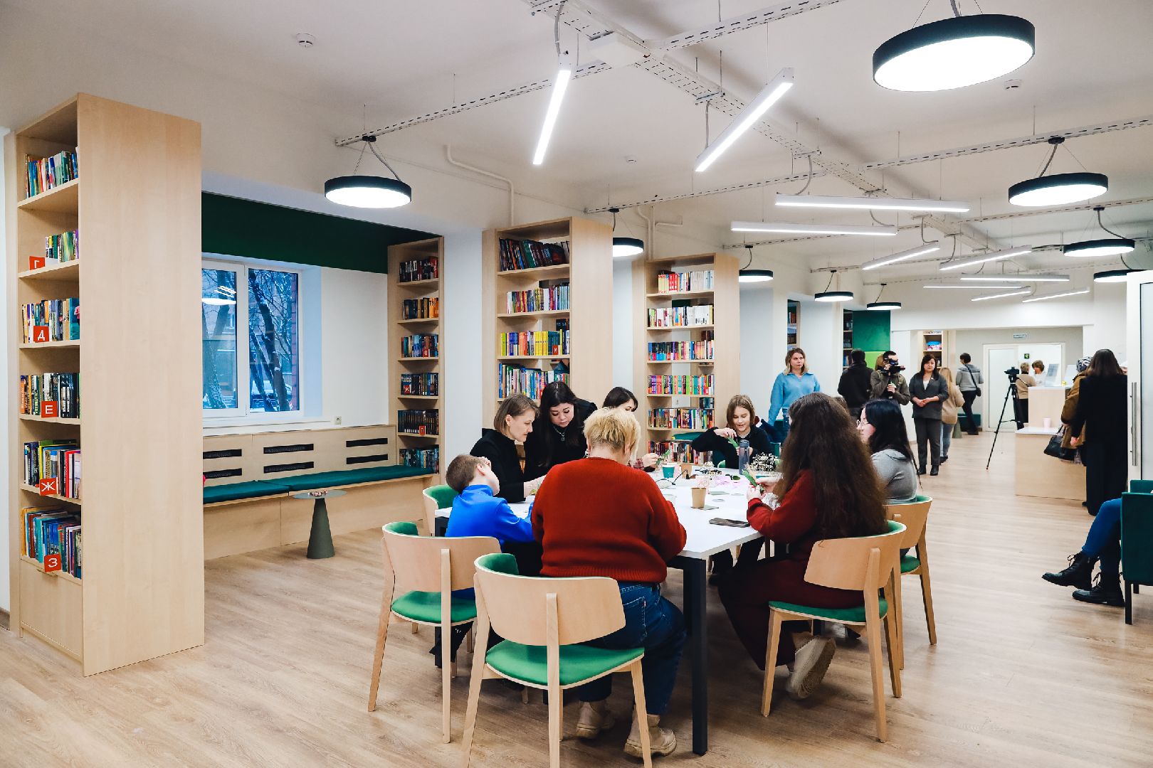 открытие, ремонт, книга, зал, вертикалки,