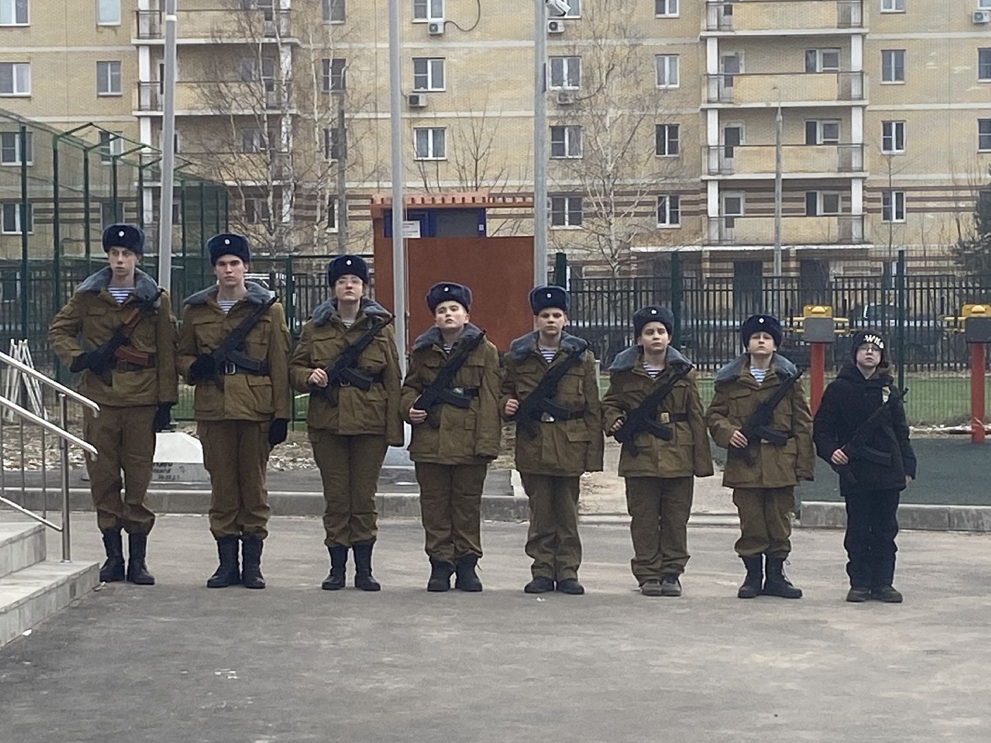 школа им АС Попова, вертикалки, герои Афганистана, выпускник школы герой, Власиха школа Попова,