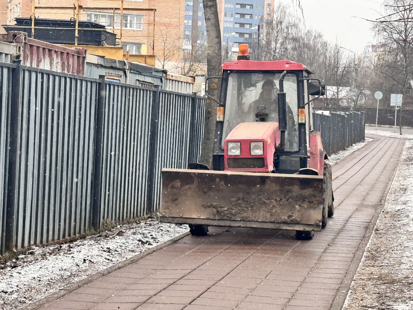 солнечногорск, уборка улиц, чистят снег, коммунальные службы, жители,