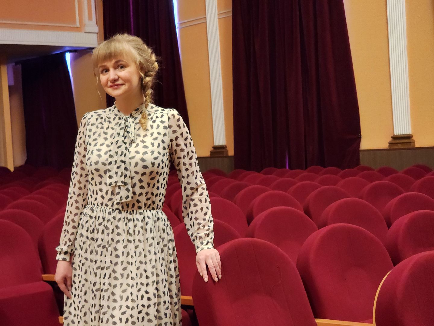 Певица, Портрет, Сцена,