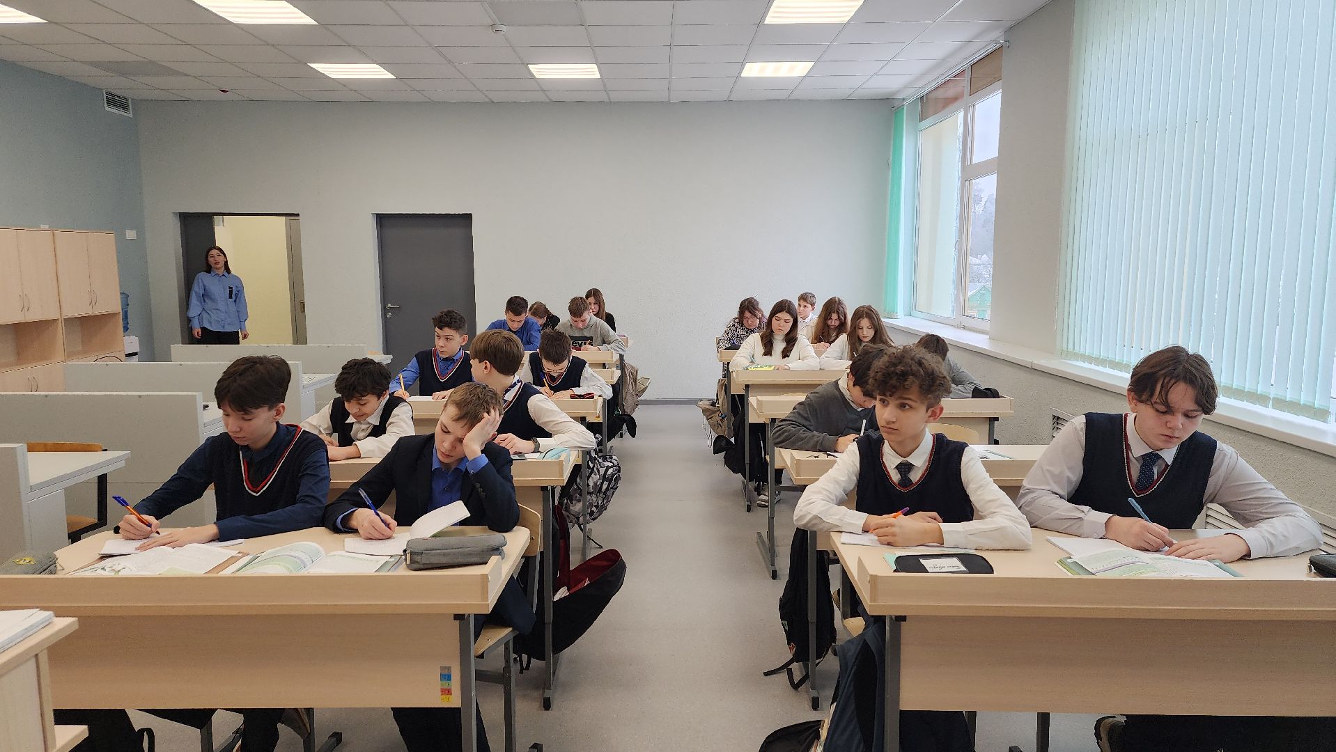 пушкино, новая школа, ученики,спорт, численность,новое оборудование, учебный процесс,